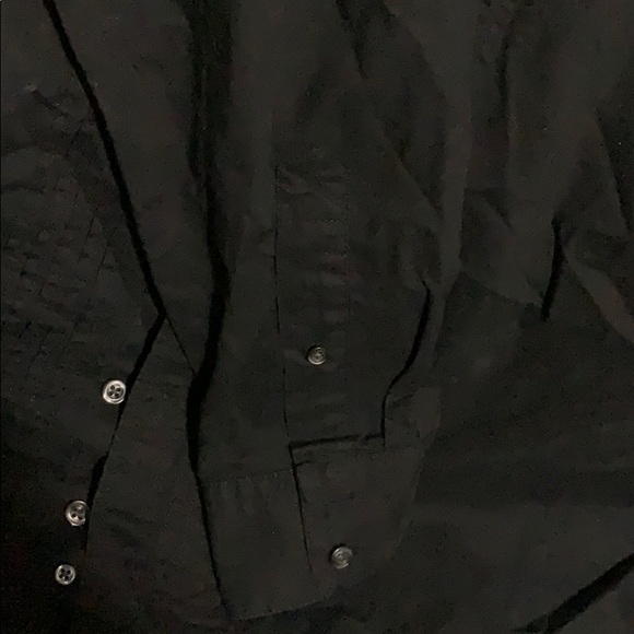 Collared long sleeved black button up - Picture 3 of 4